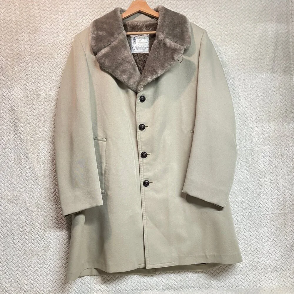 Vintage Mens London Fog Tan Trench Coat Faux Fur Collar Size 42 Reg‎